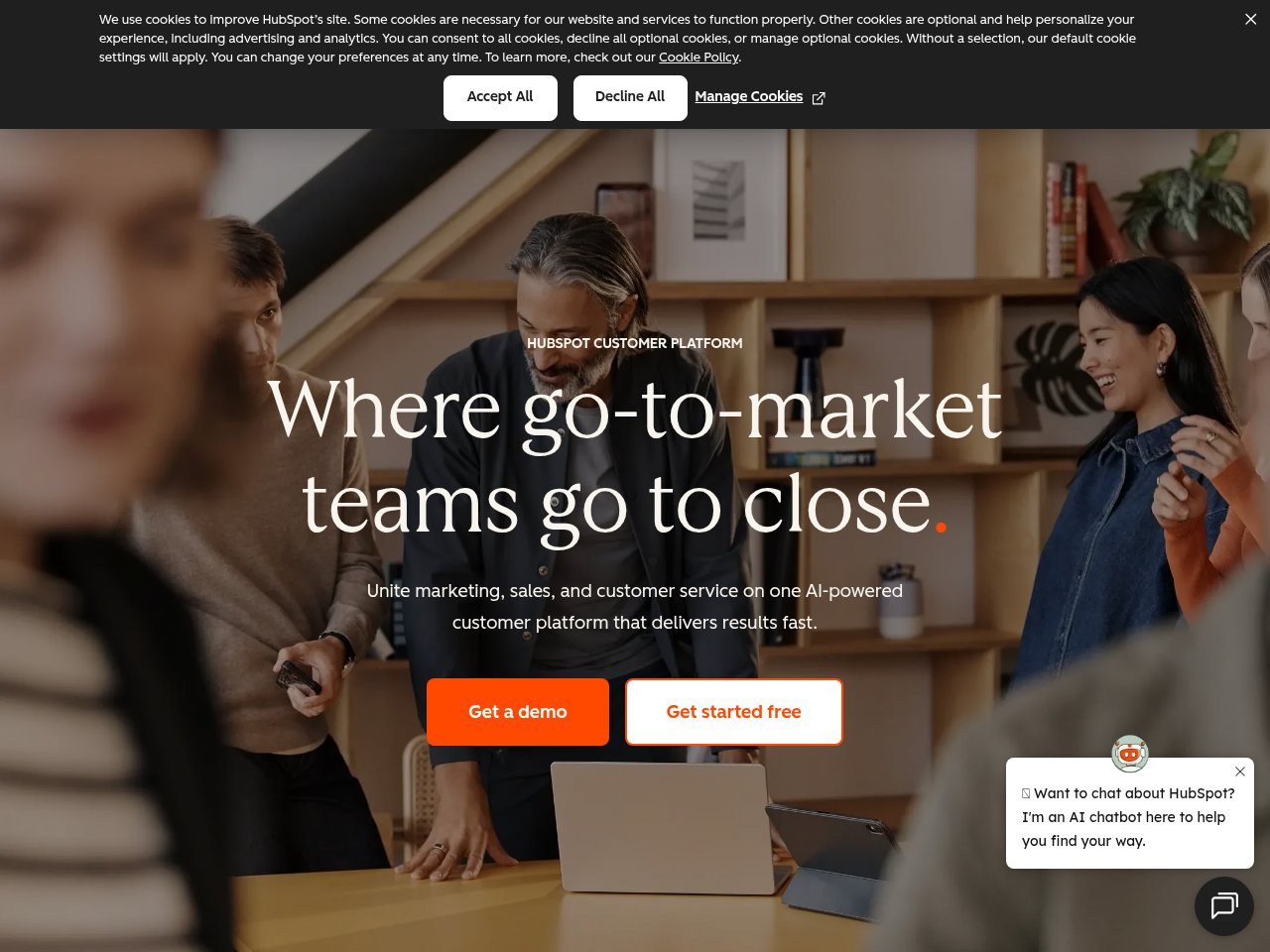 HubSpot Service Hub homepage showing AI-powered customer service platform with CRM integration